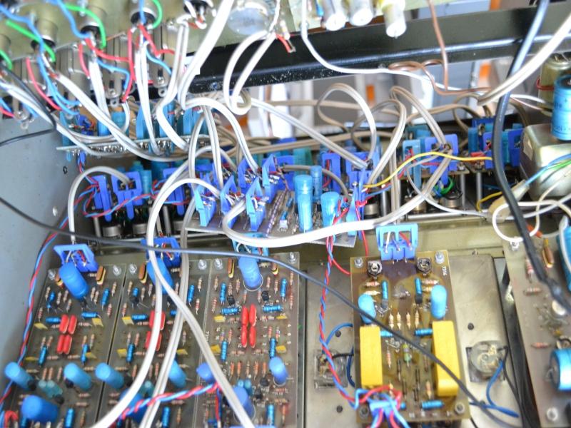 Klik op deze verwijzing om de foto van de mengmodule in een nieuw venster maximaal weer te geven Foto van de mengmodule